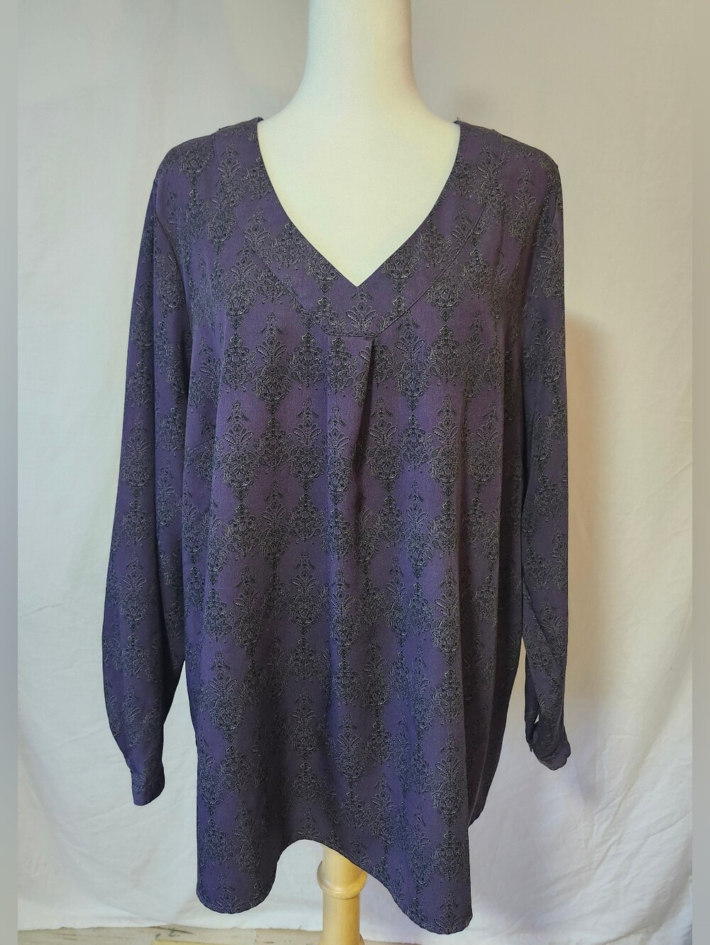 Penningtons Women's V-Neck Long Sleeve Purple Printed Tunic